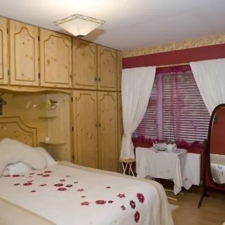 Fortview House 3*