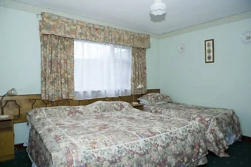 ゲストハウス Fortview House 3*